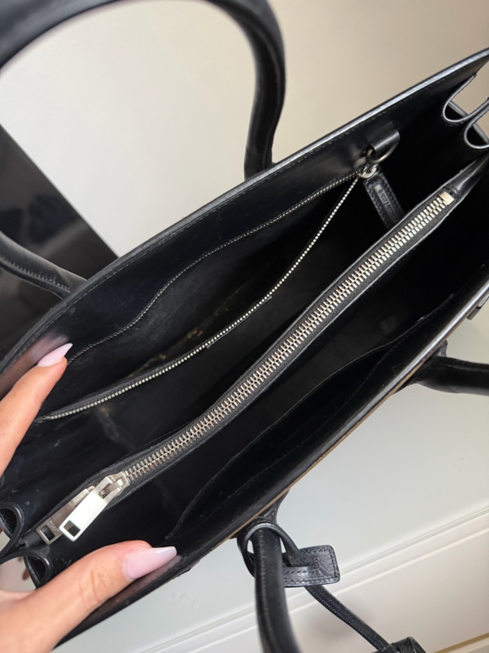 Saint Laurent Camo “Sac De Jour” Handbag - Picture 7 of 10